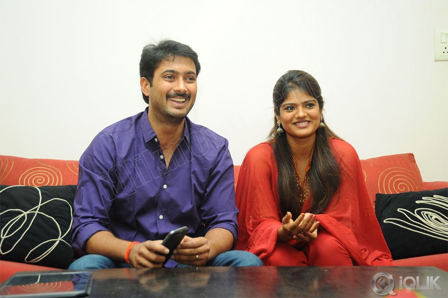 Uday-Kiran-and-wife-Vishitha-Gallery